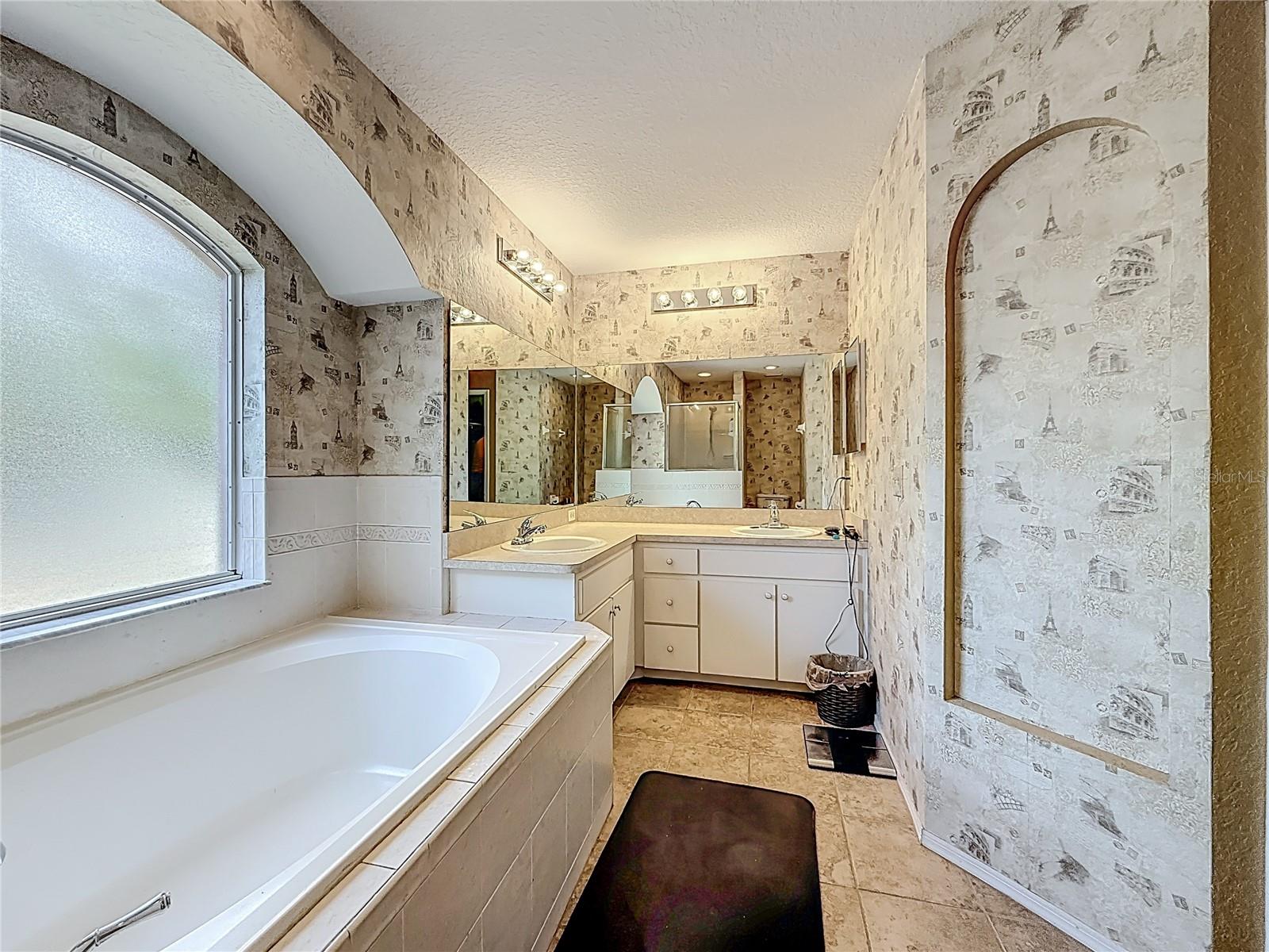 Image 34 of 74 For 1671 Taylor Brooke Drive