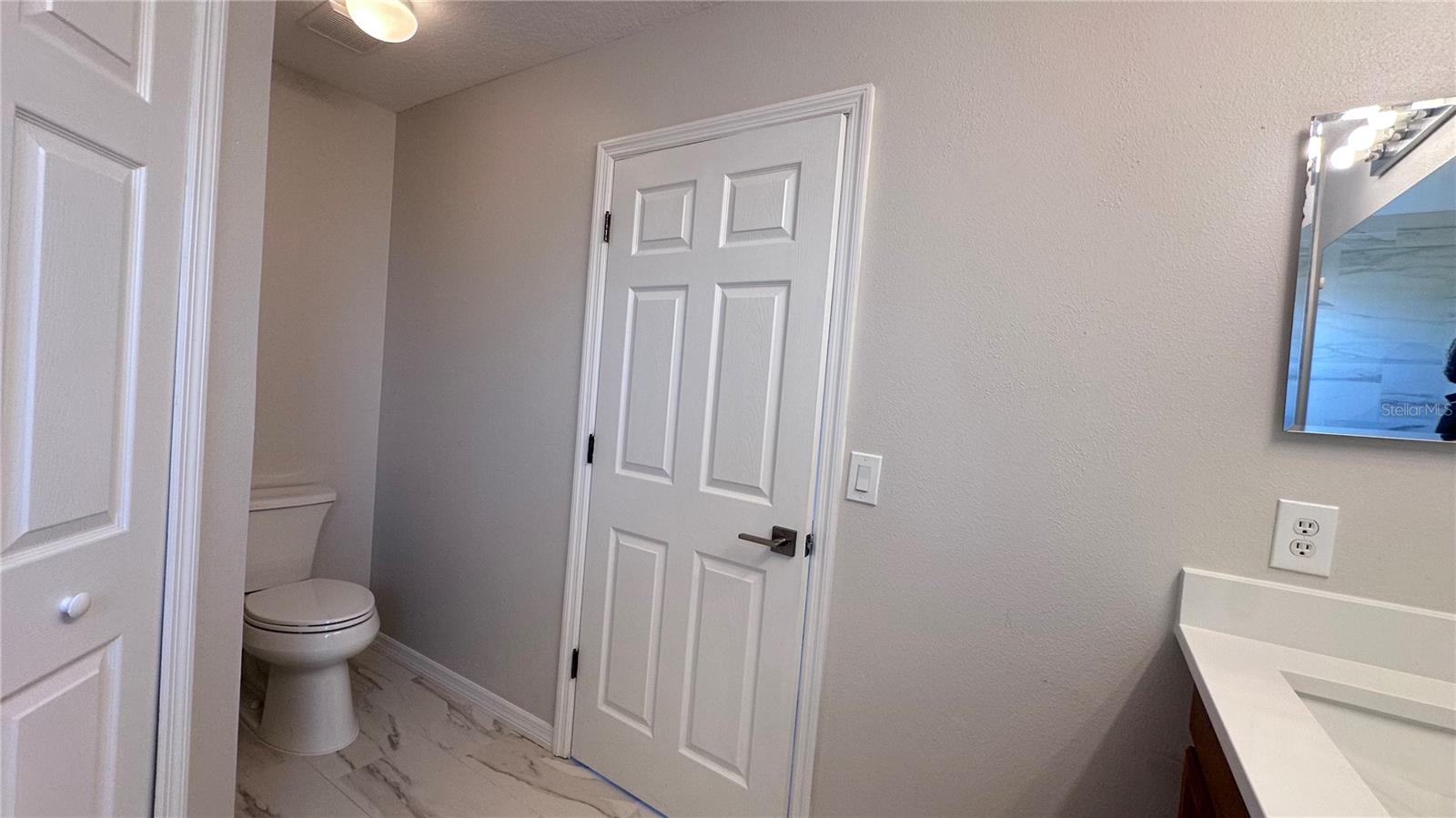 Image 17 of 28 For 4073 Viosca Place