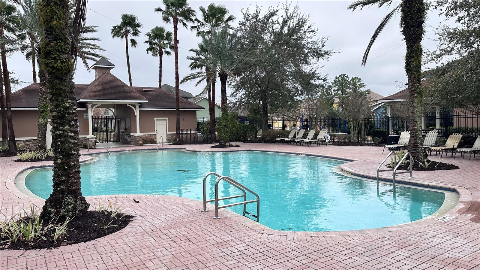 Image 26 of 28 For 4073 Viosca Place