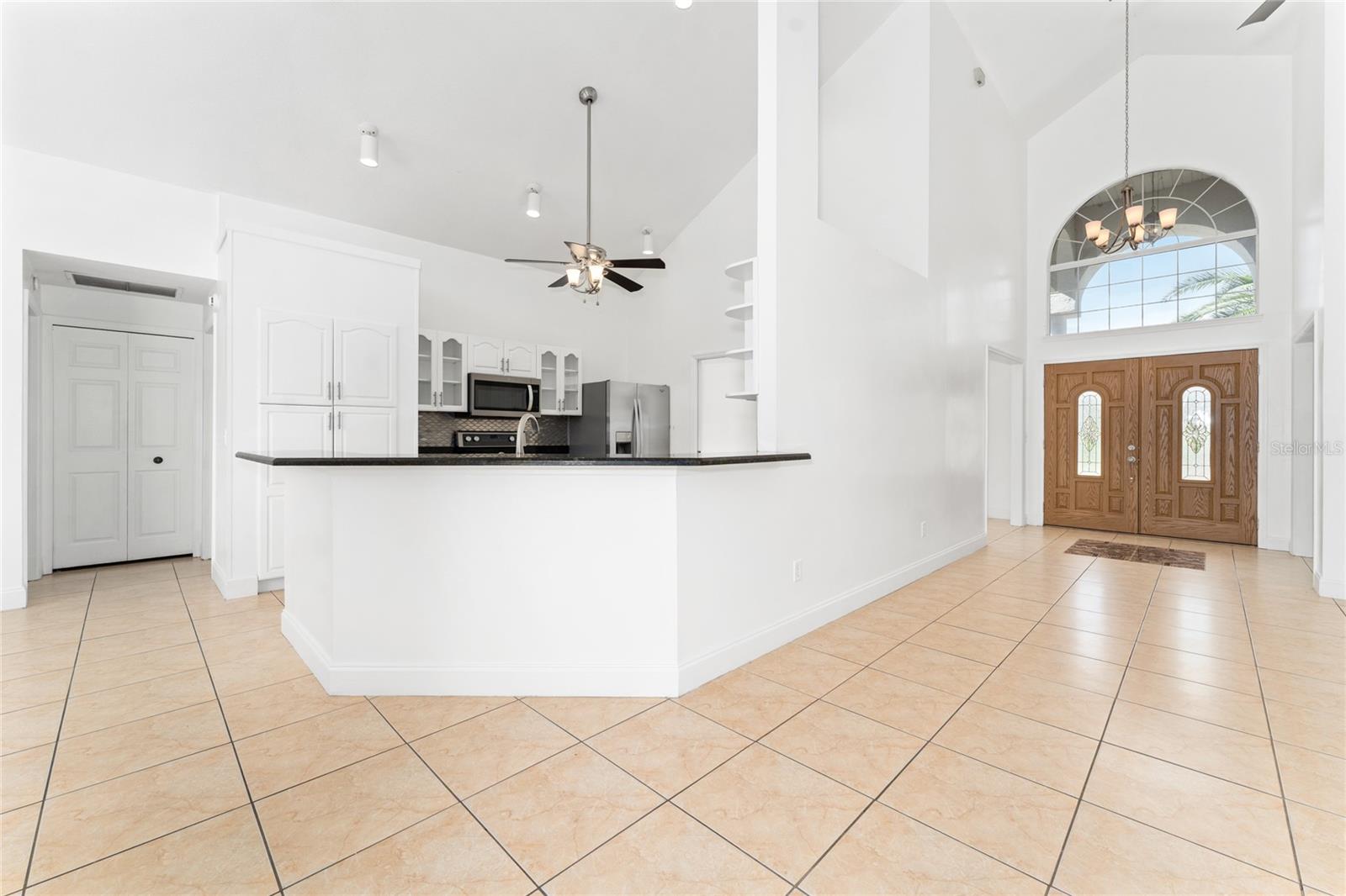 Image 3 of 29 For 8101 Canyon Lake Circle