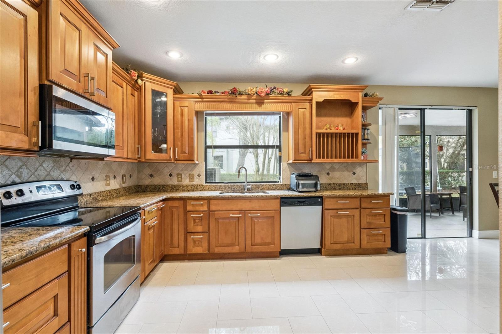 Image 10 of 43 For 4867 Sweet Cedar Circle