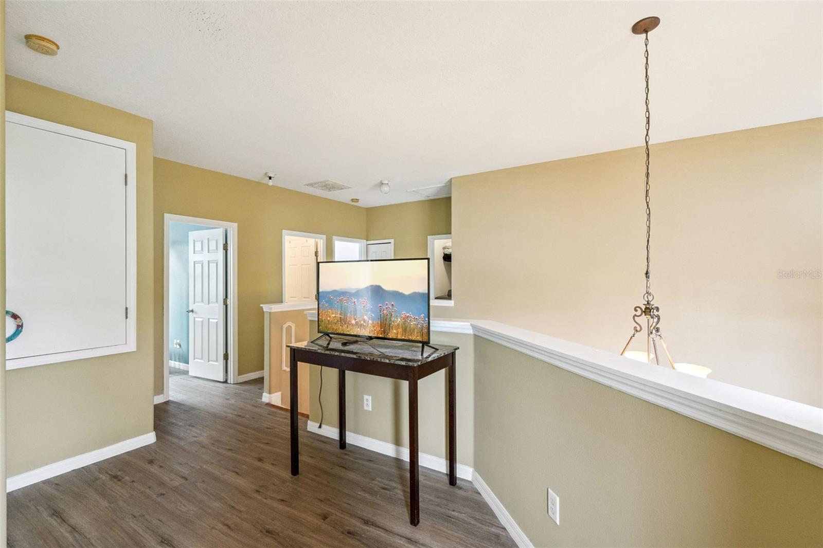 Image 19 of 43 For 4867 Sweet Cedar Circle