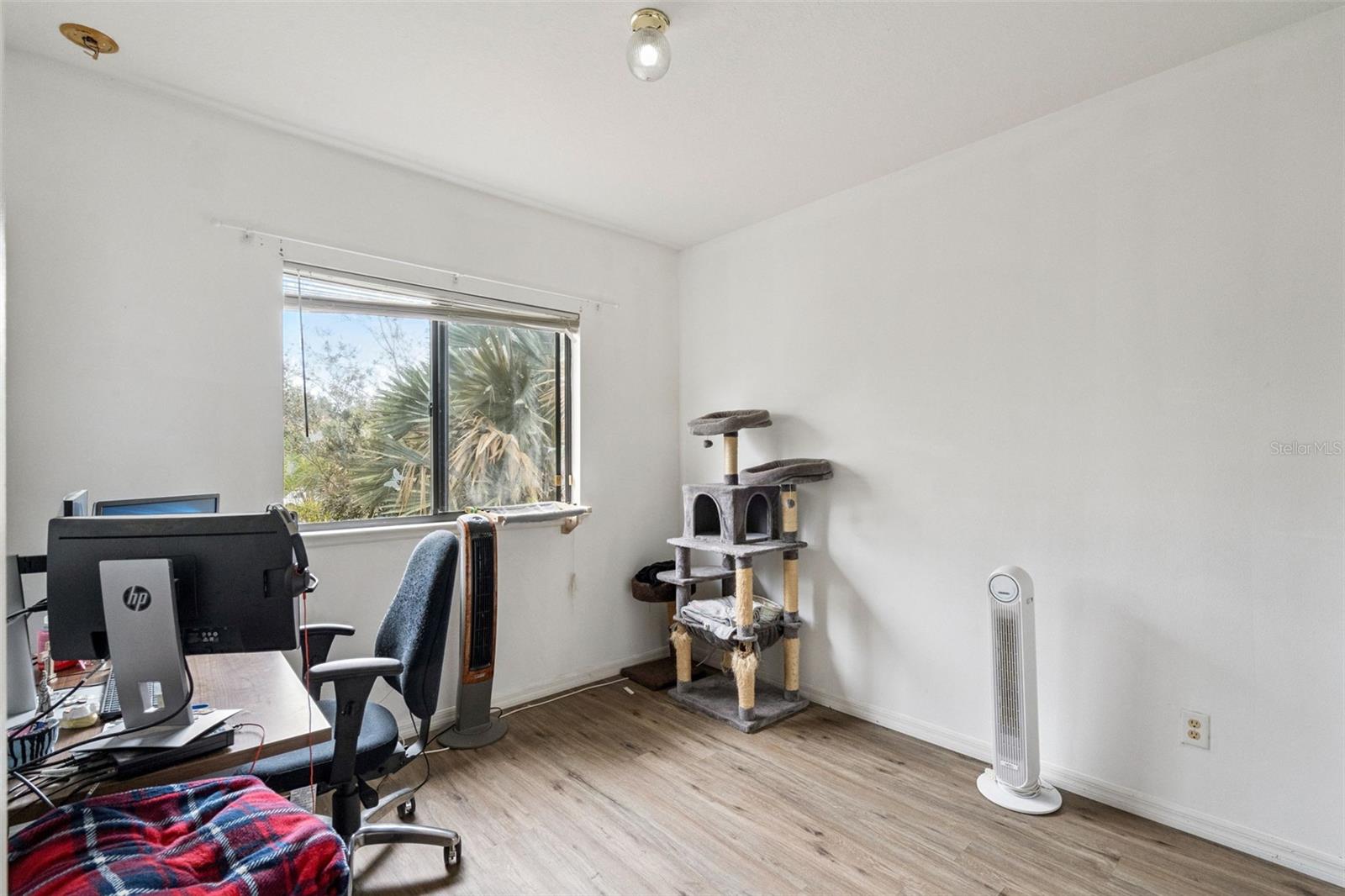 Image 27 of 43 For 4867 Sweet Cedar Circle