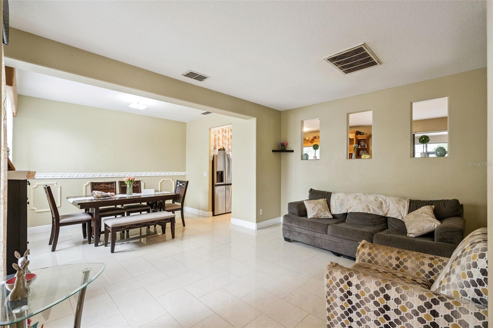 Image 8 of 43 For 4867 Sweet Cedar Circle