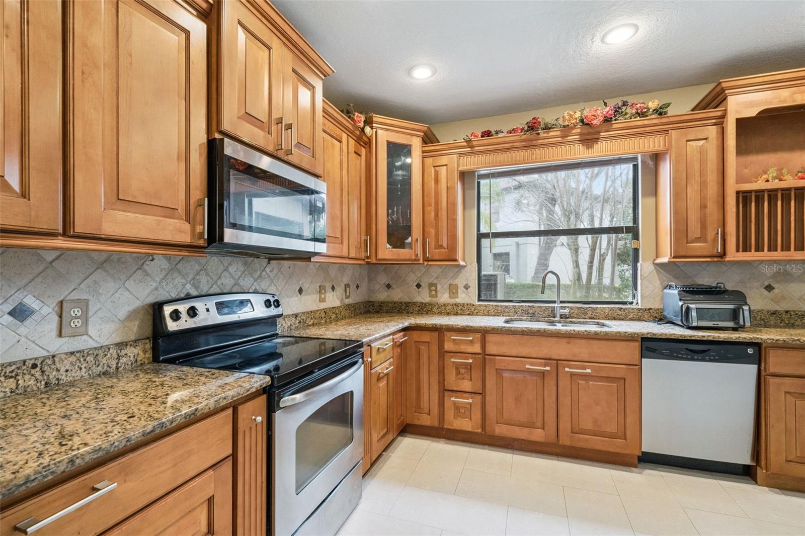 Image 9 of 43 For 4867 Sweet Cedar Circle