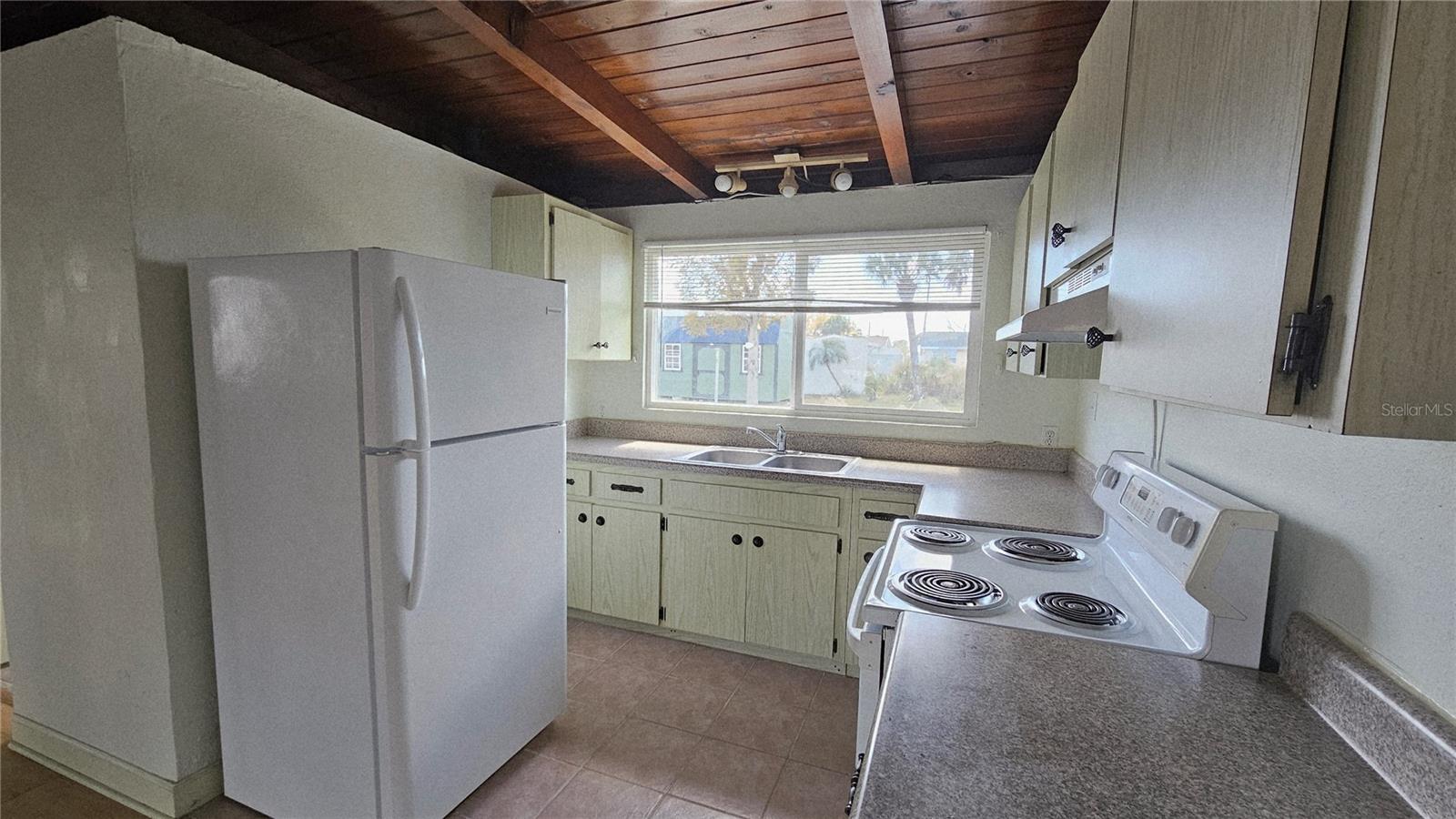 Image 8 of 12 For 45 Langsner Street #a