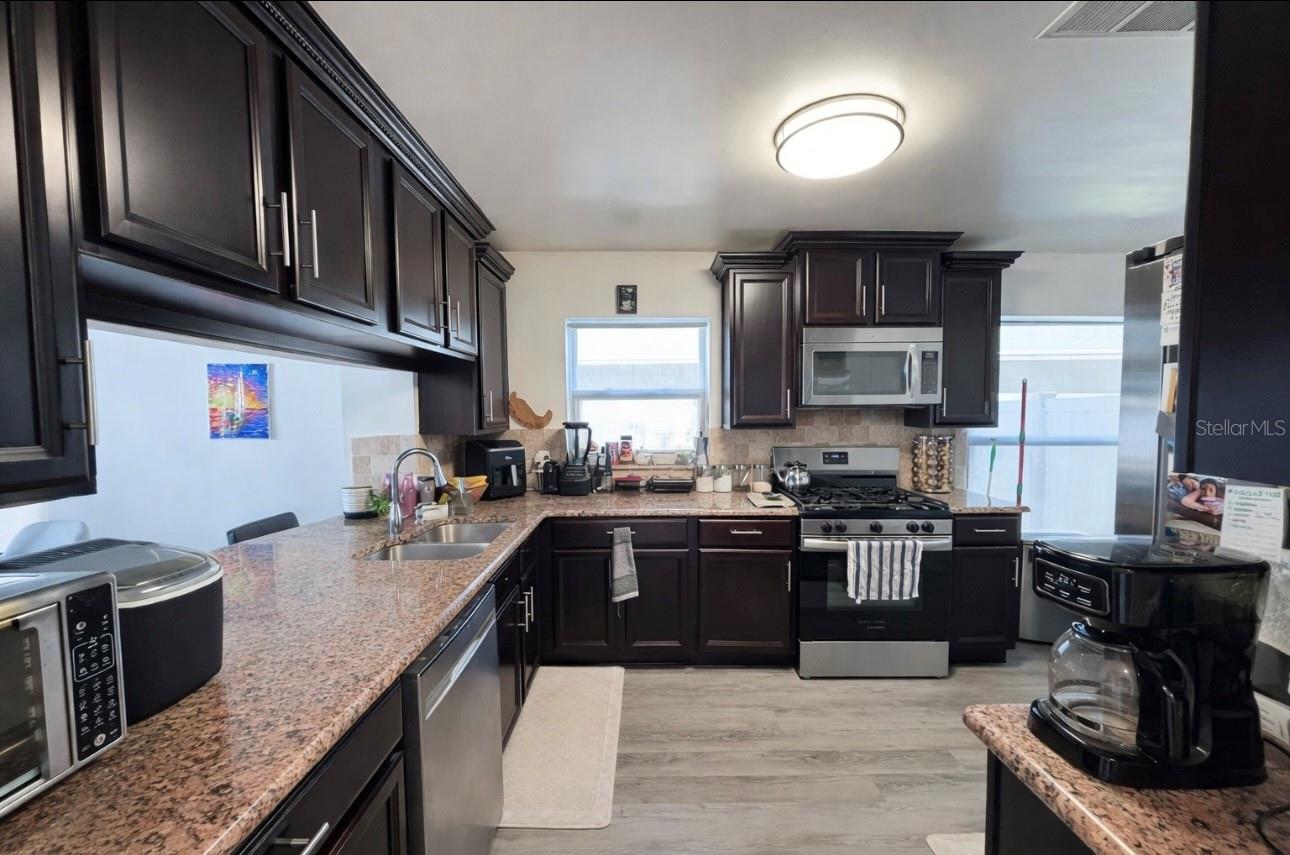 Image 5 of 26 For 2217 Paprika Drive