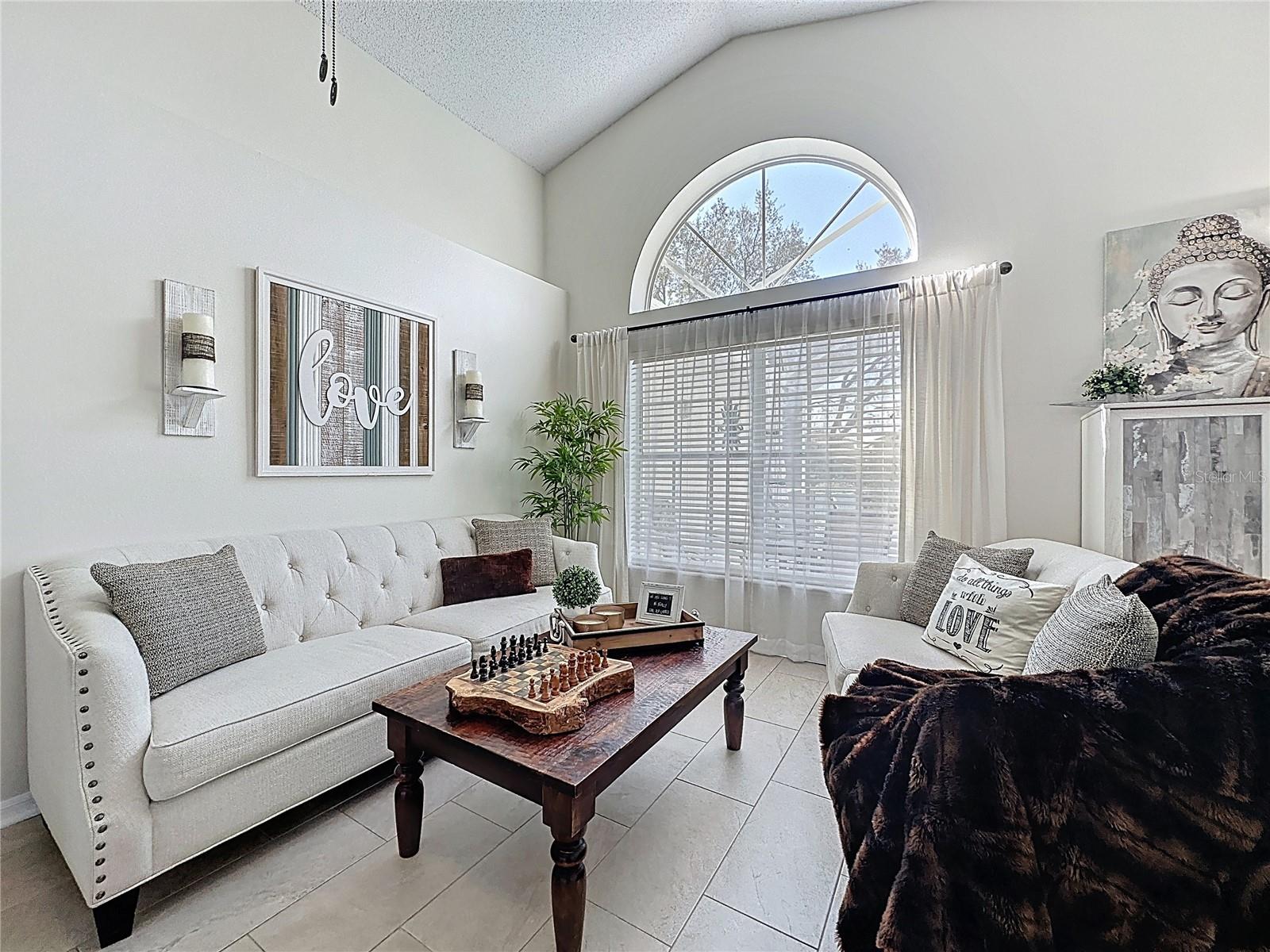 Image 11 of 57 For 449 Bent Oak Loop