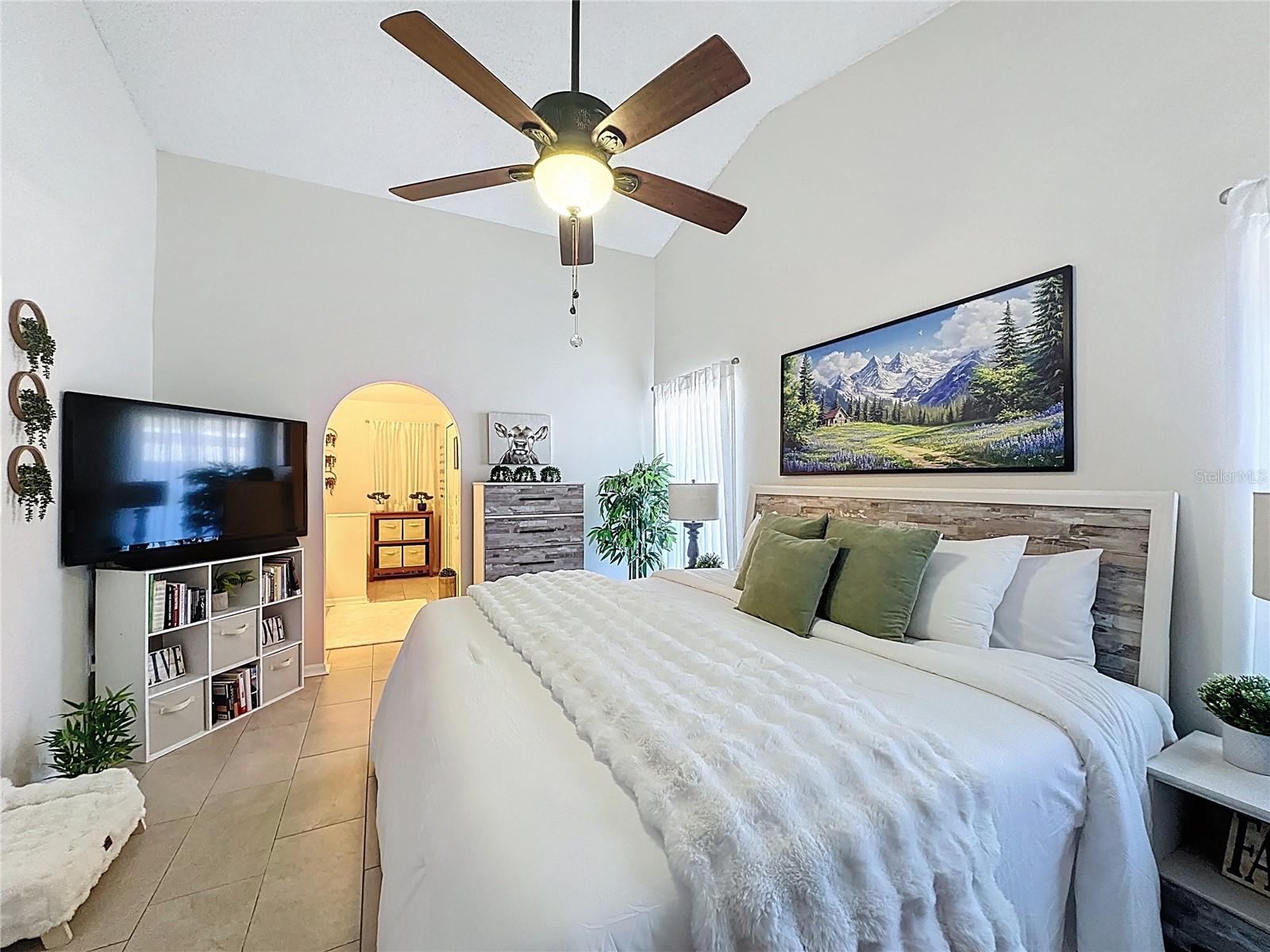 Image 27 of 57 For 449 Bent Oak Loop