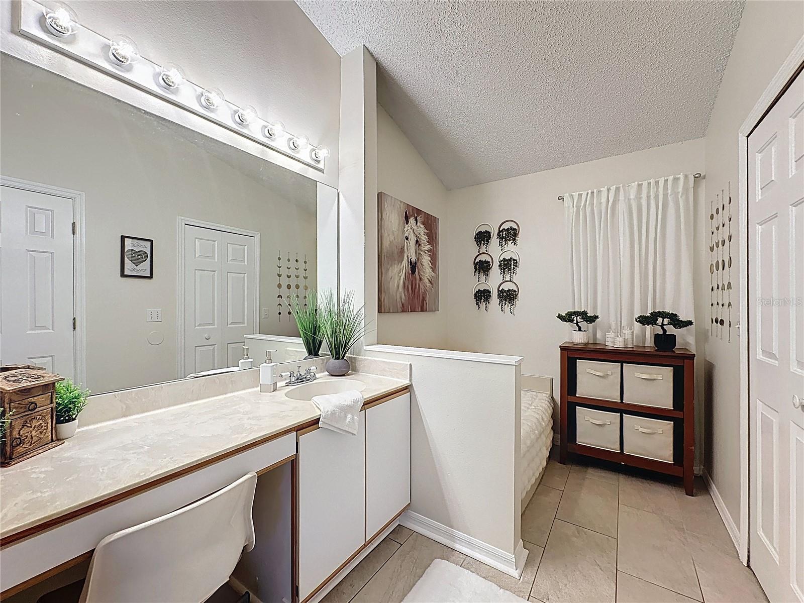 Image 29 of 57 For 449 Bent Oak Loop