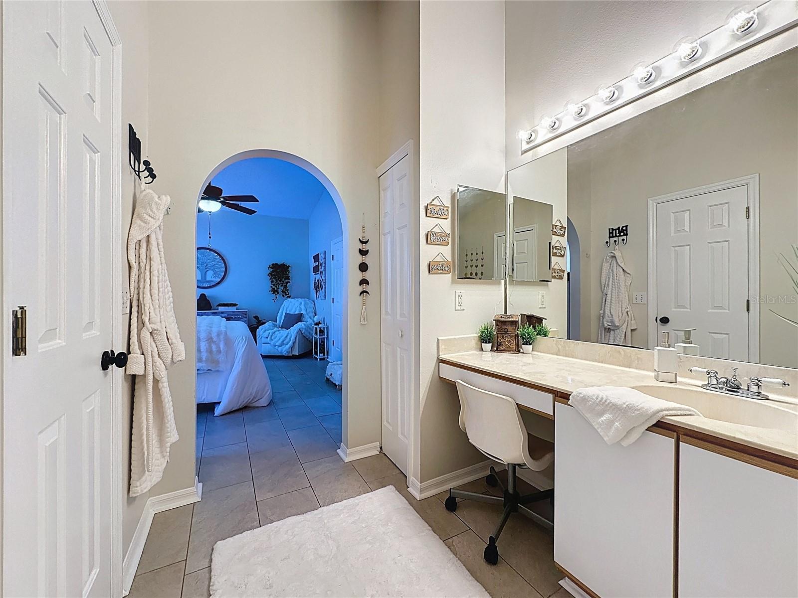 Image 30 of 57 For 449 Bent Oak Loop