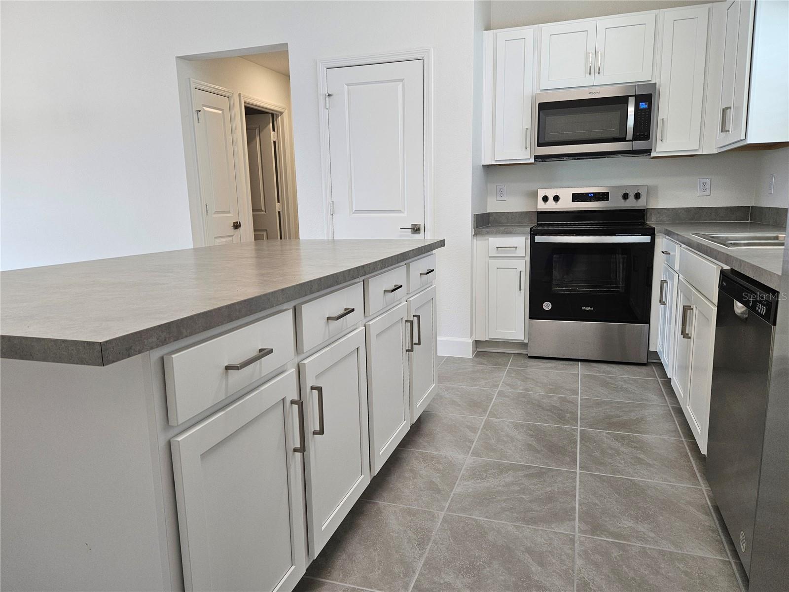 Image 7 of 18 For 3094 Sanctuary Drive