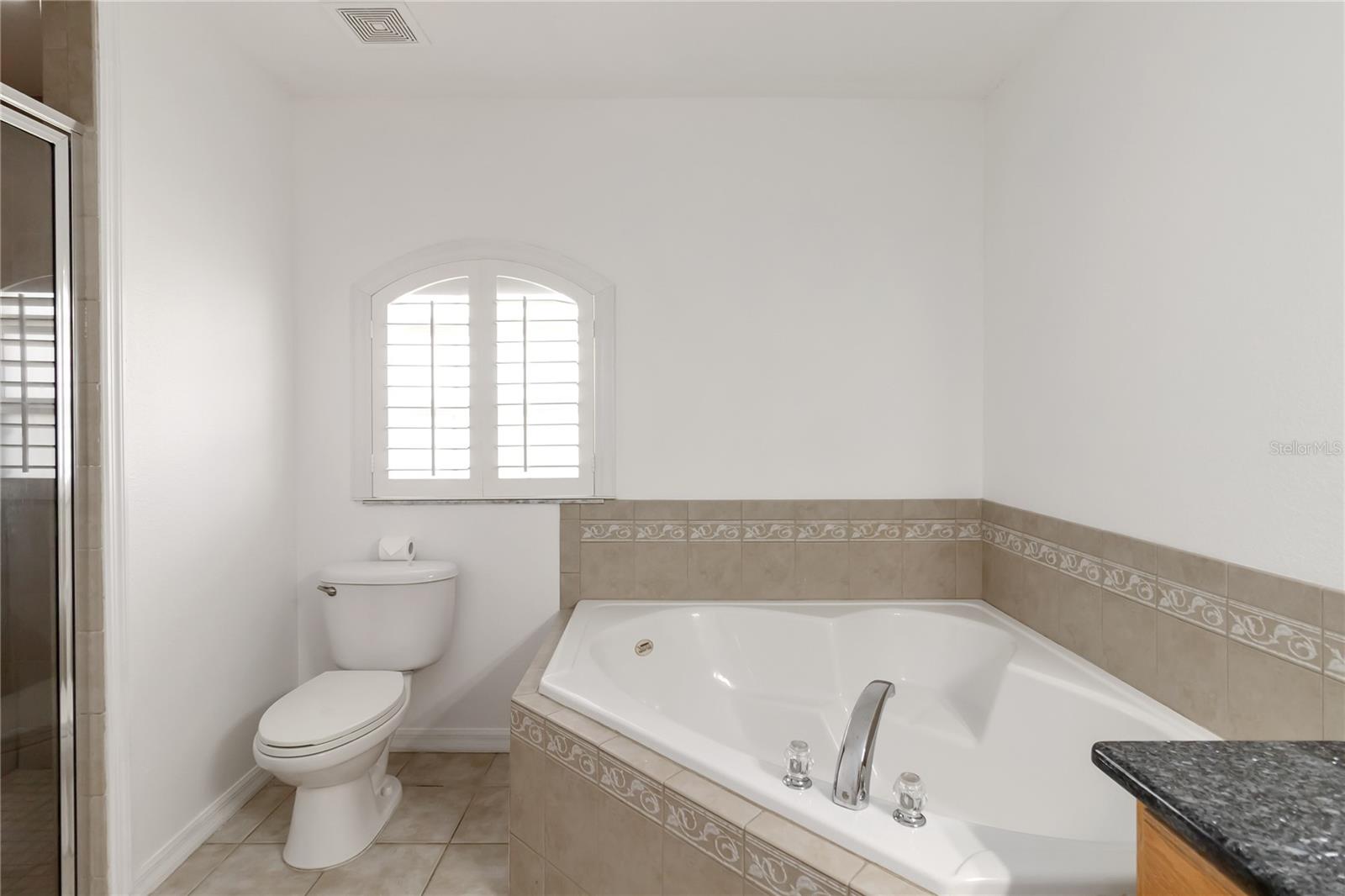 Image 23 of 52 For 2410 Bar Lou Court