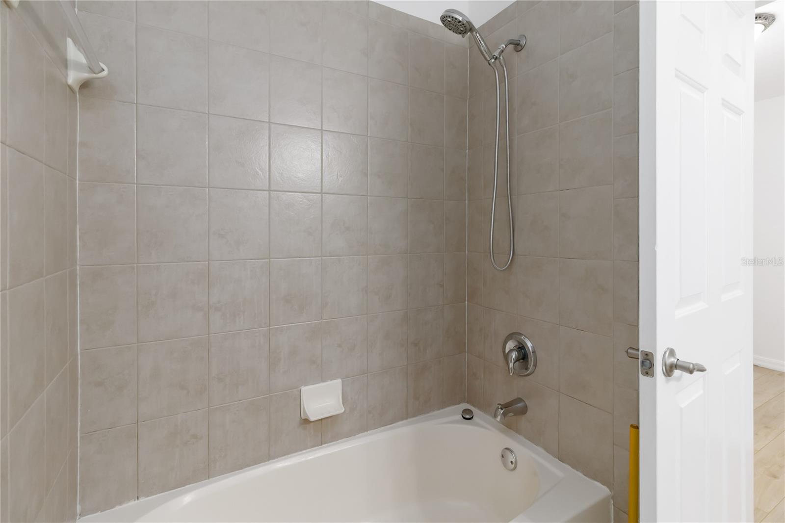 Image 28 of 52 For 2410 Bar Lou Court