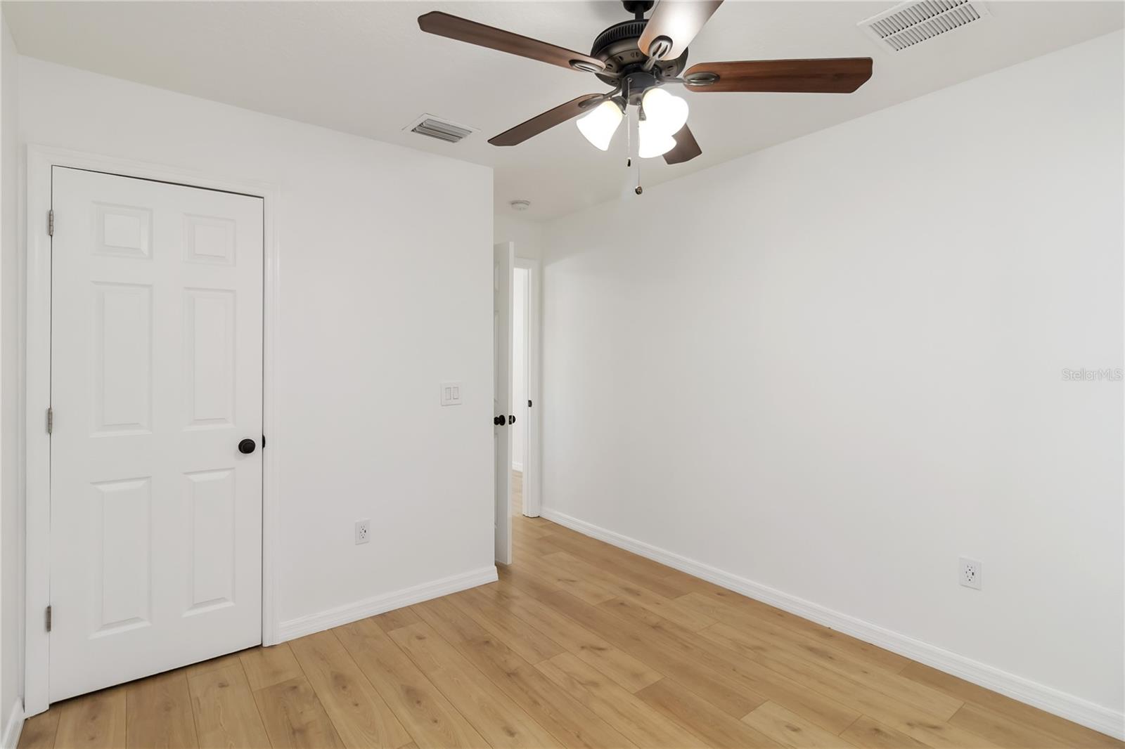 Image 37 of 52 For 2410 Bar Lou Court