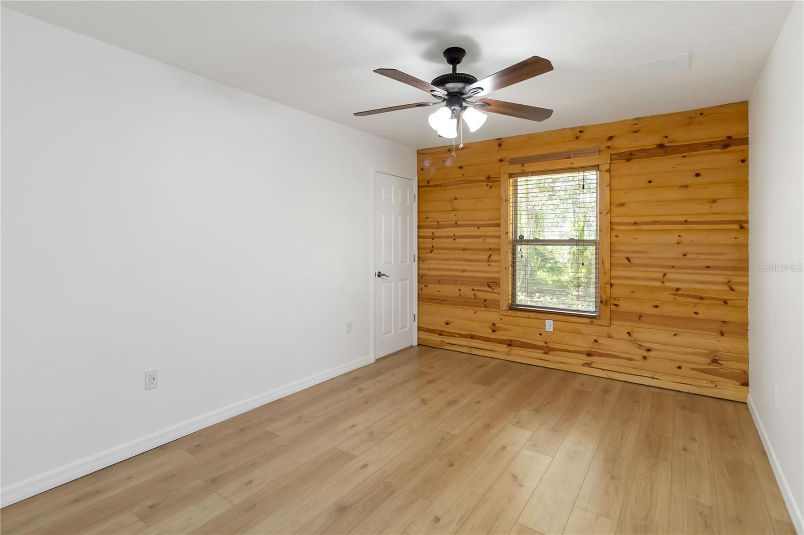 Image 38 of 52 For 2410 Bar Lou Court