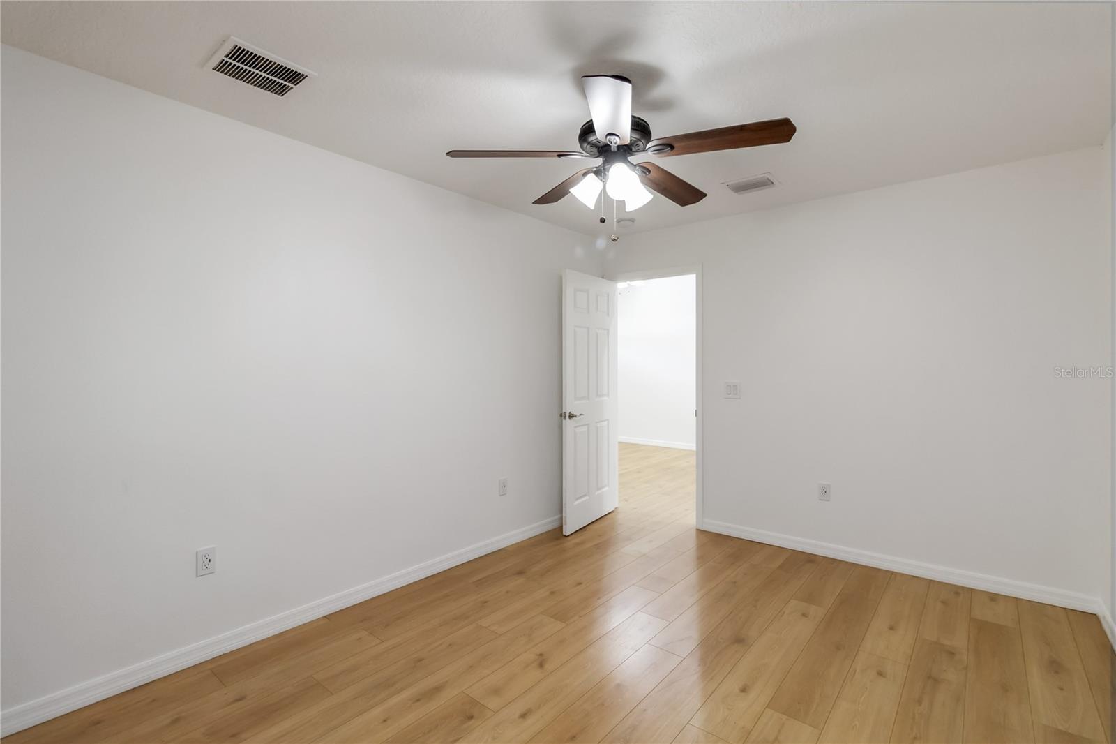 Image 39 of 52 For 2410 Bar Lou Court