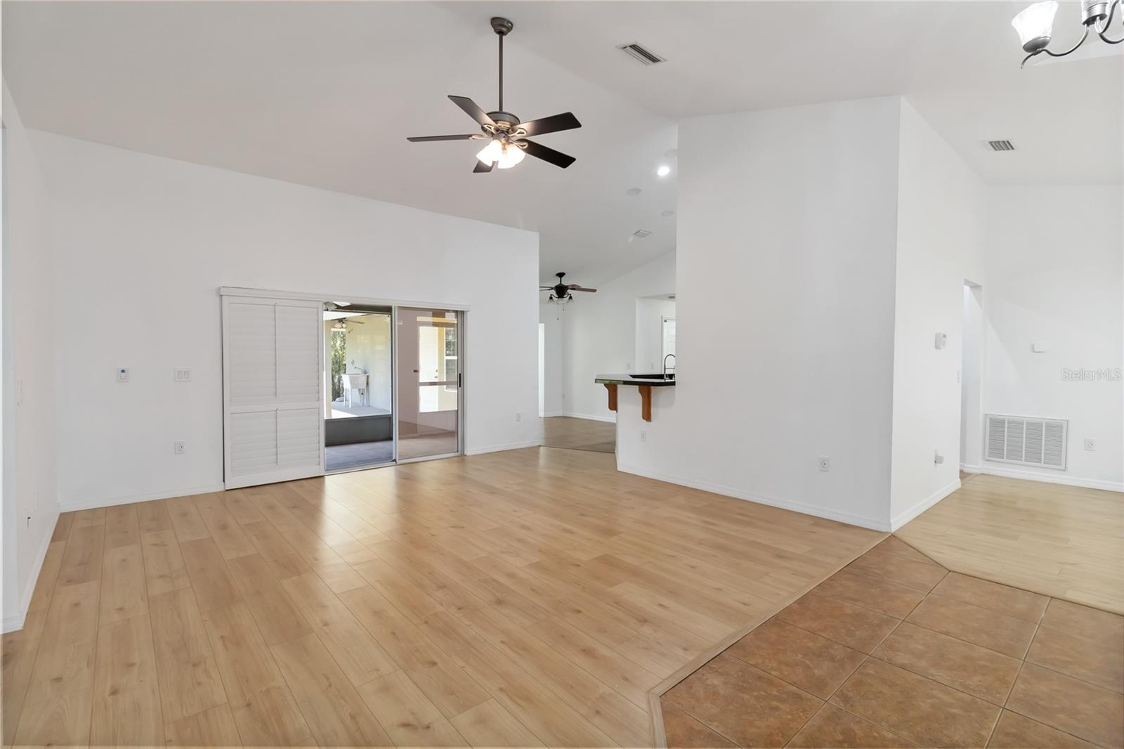 Image 8 of 52 For 2410 Bar Lou Court