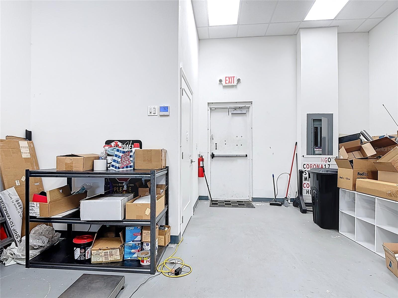 Image 17 of 27 For 1372 Narcoossee Road