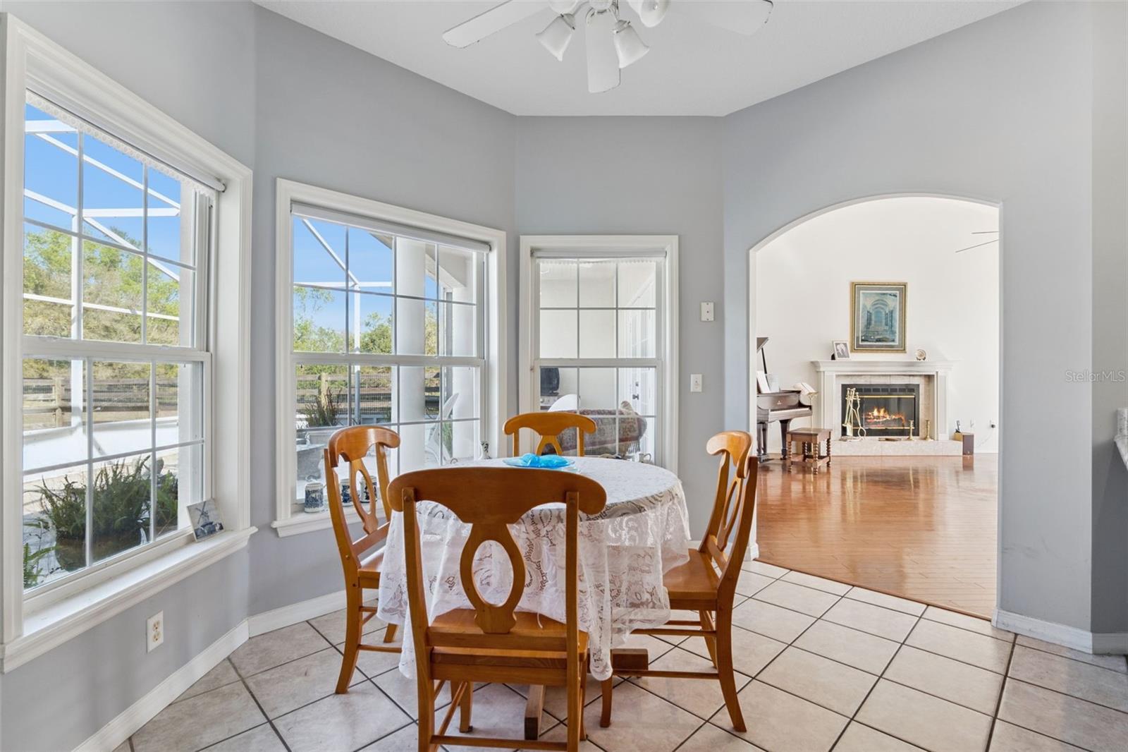 Image 11 of 59 For 22841 Stallion Drive