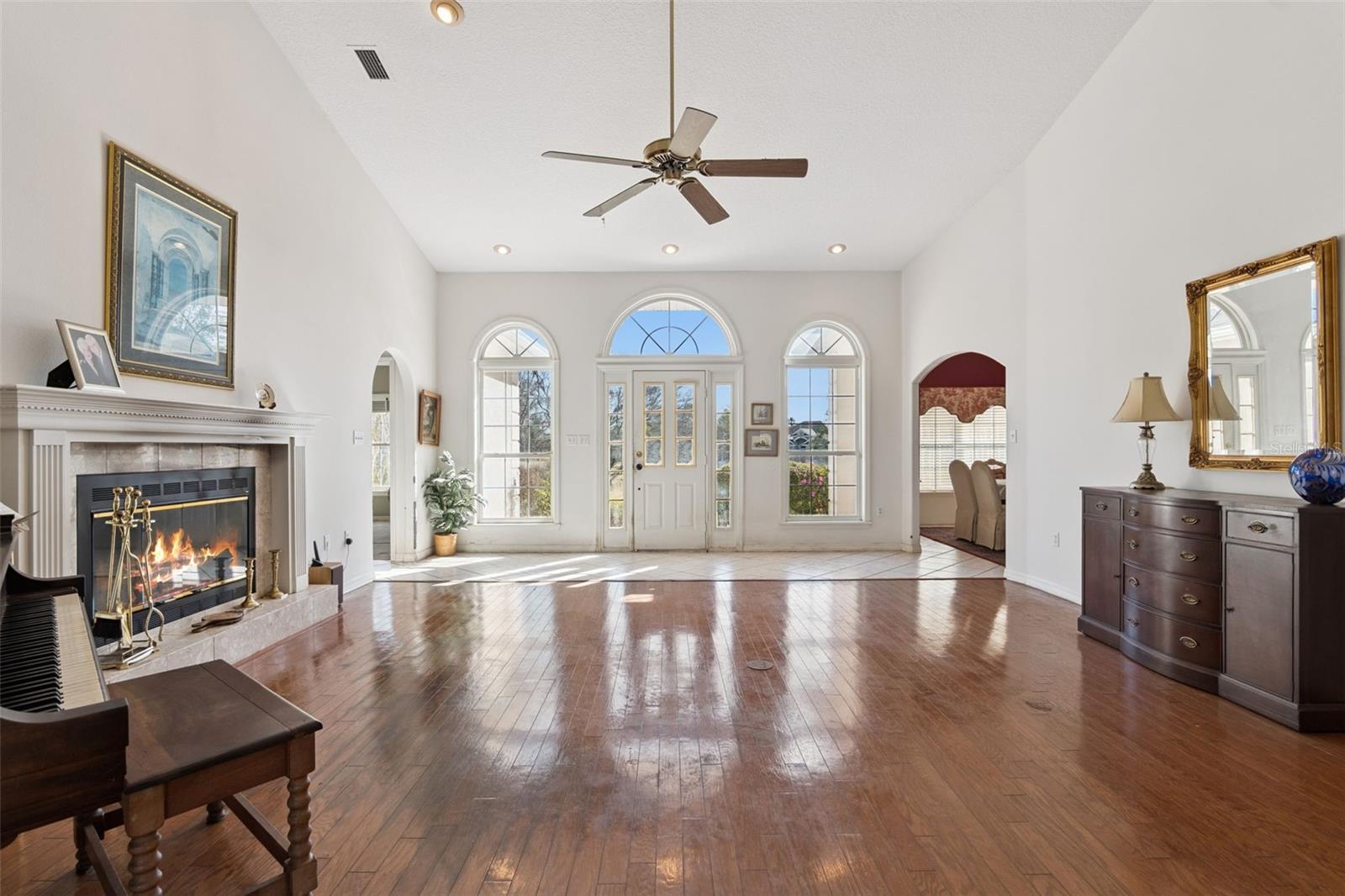 Image 3 of 59 For 22841 Stallion Drive