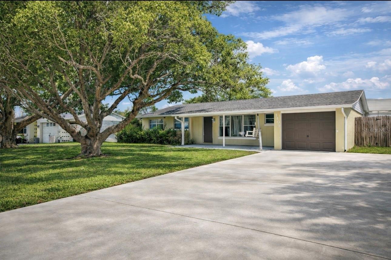 Image 2 of 15 For 1407 Moselle Avenue