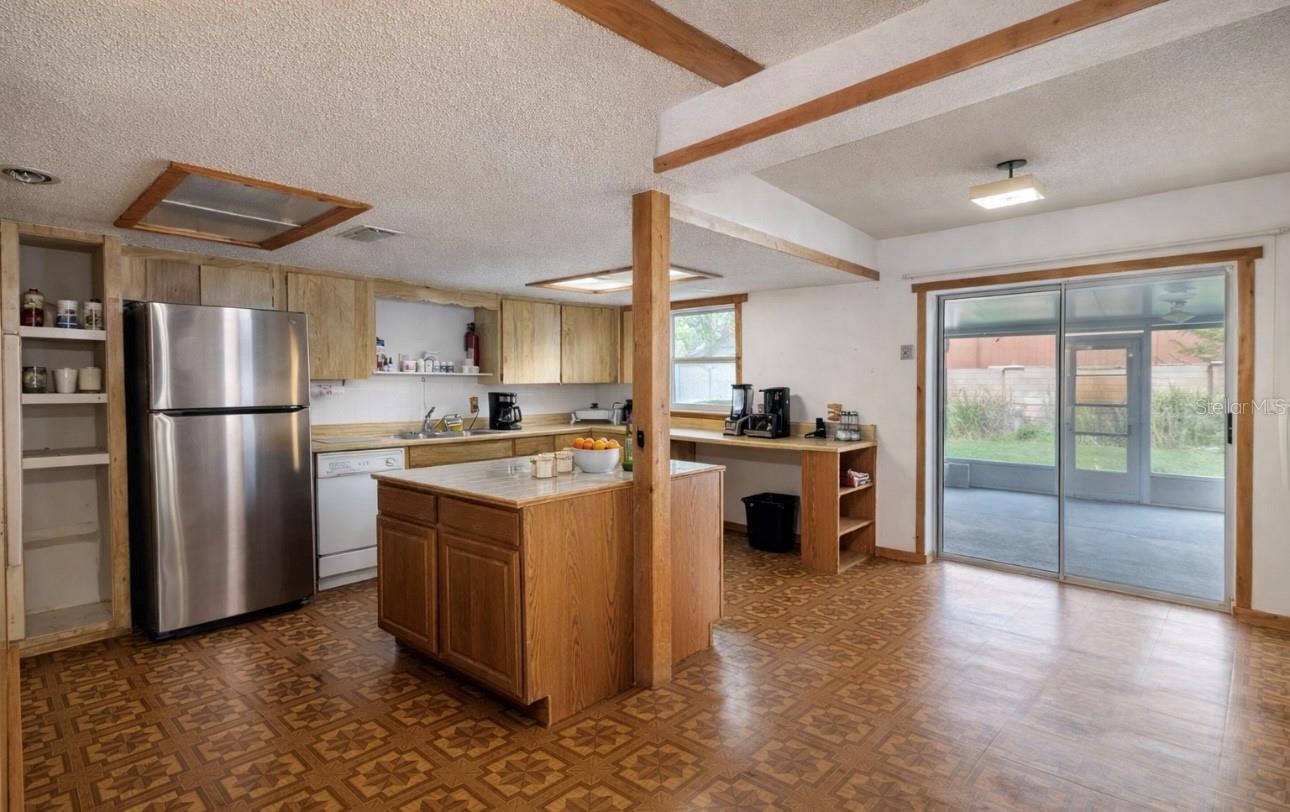 Image 6 of 15 For 1407 Moselle Avenue