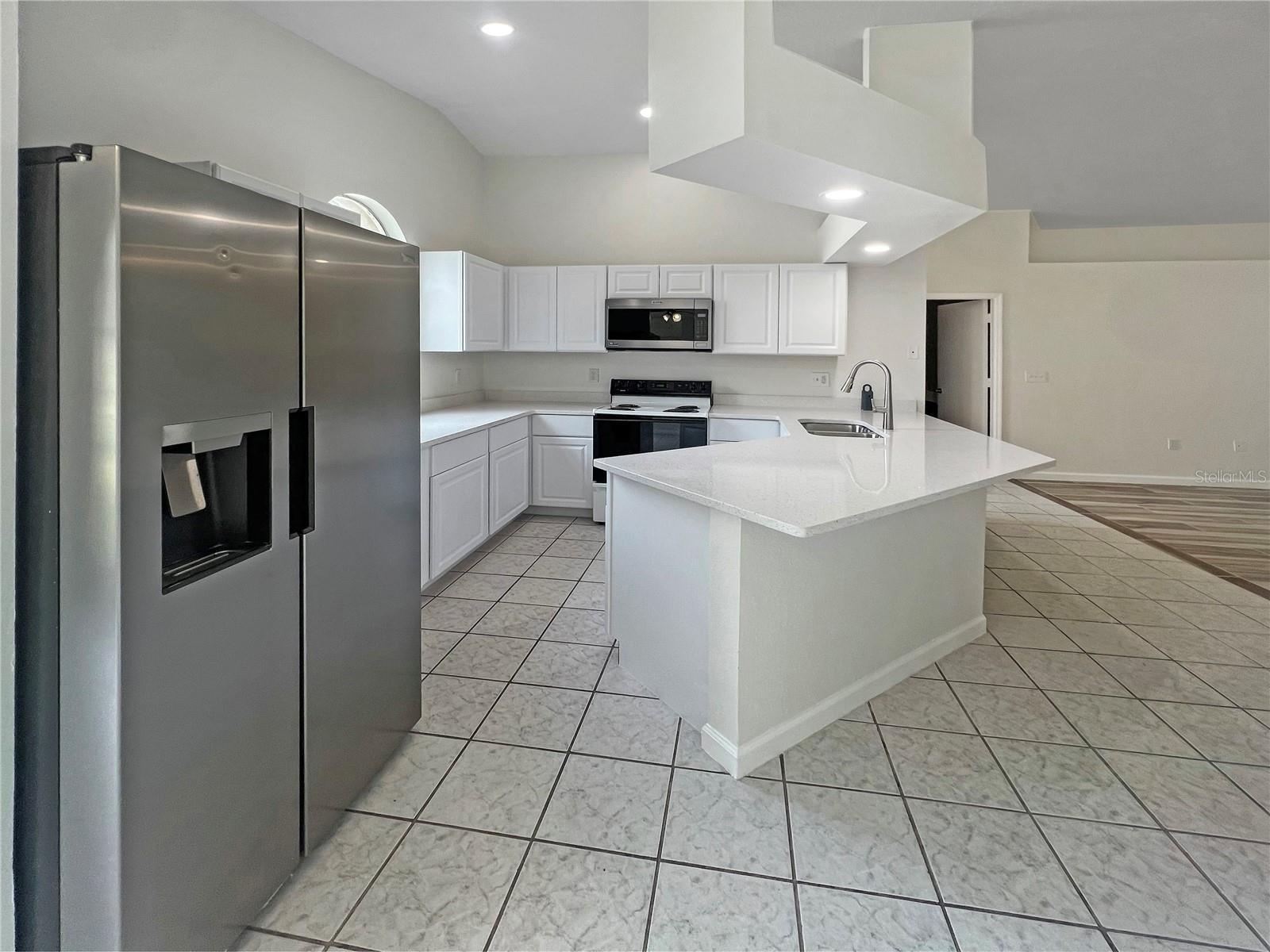 Image 12 of 37 For 44 Saint Kitts Circle