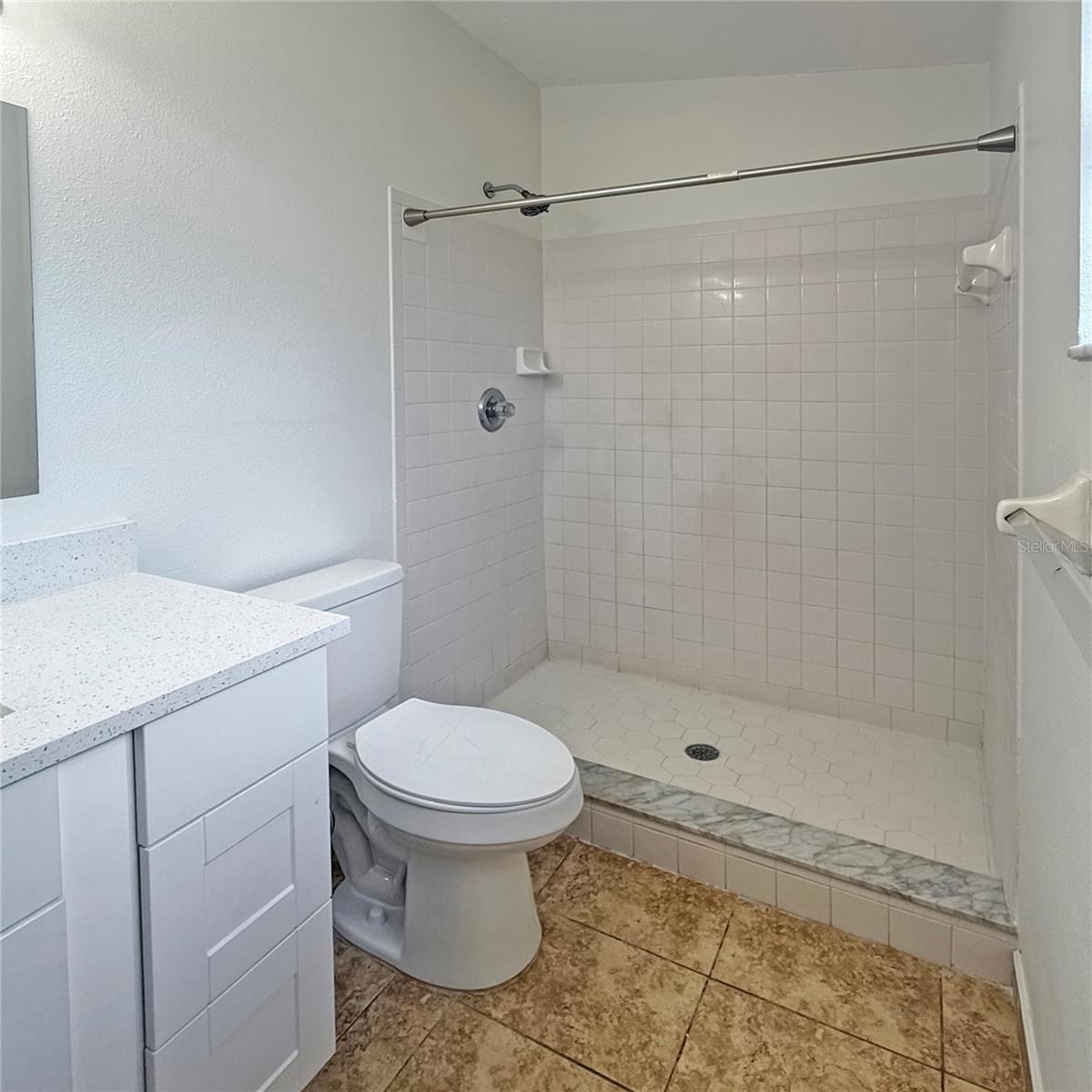 Image 21 of 37 For 44 Saint Kitts Circle