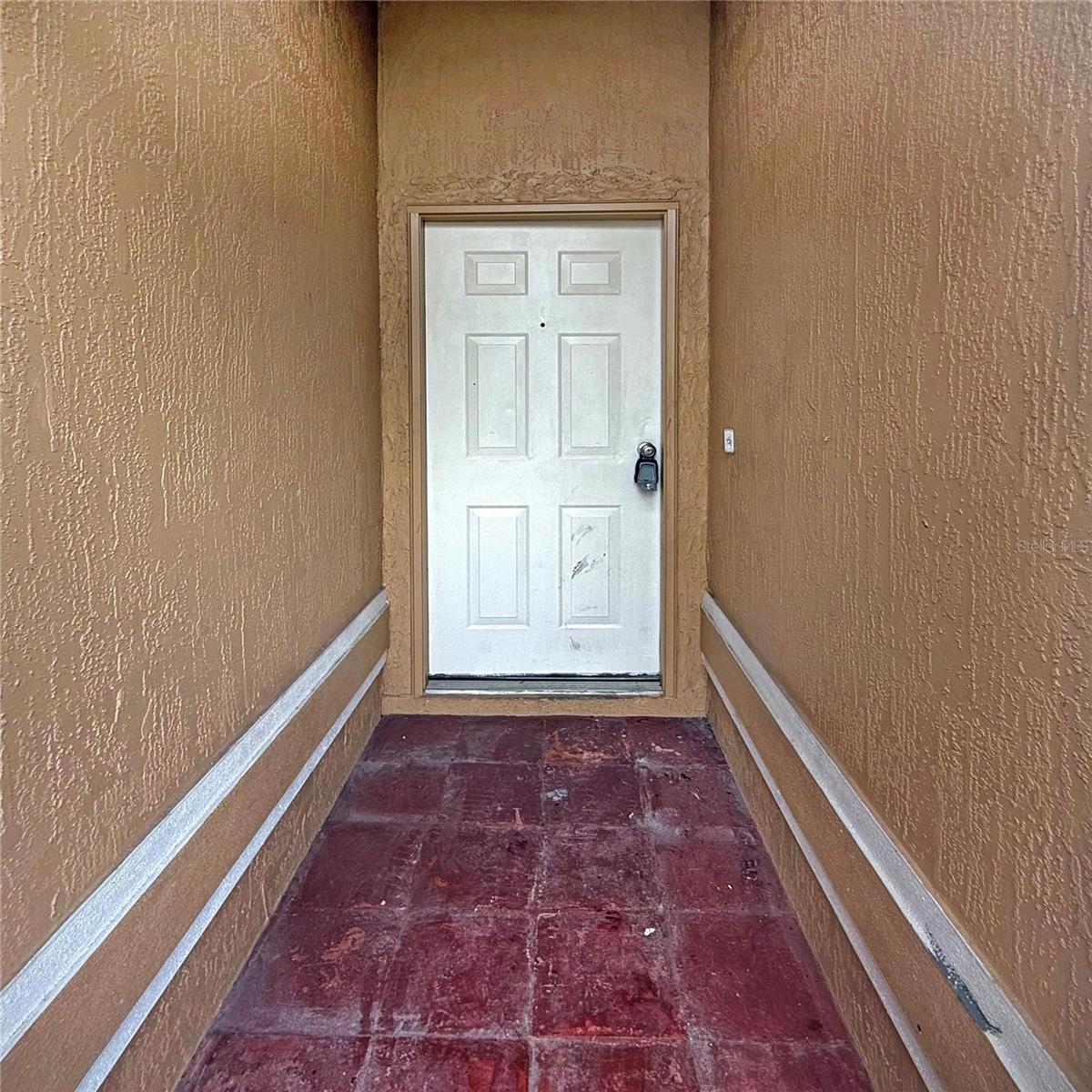 Image 4 of 37 For 44 Saint Kitts Circle