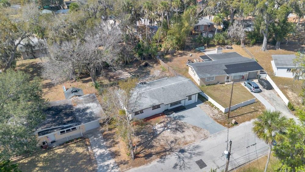 Image 6 of 29 For 124 Baywood Drive