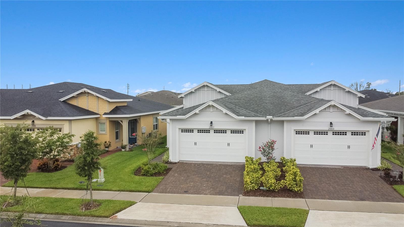 Image 34 of 42 For 2557 Yellow Brick Road