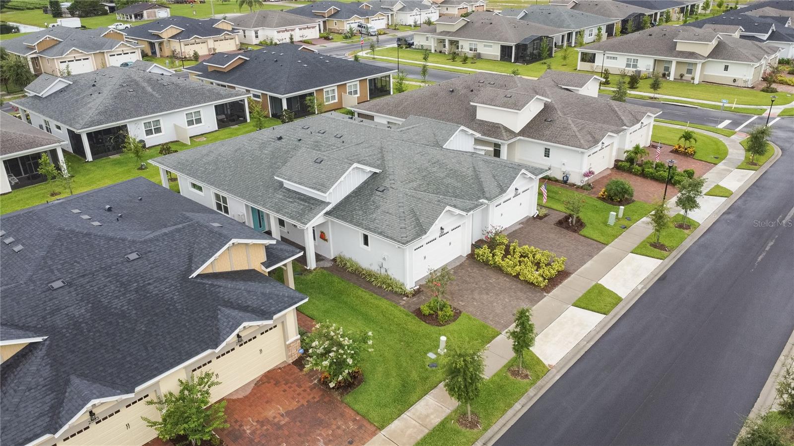 Image 36 of 42 For 2557 Yellow Brick Road