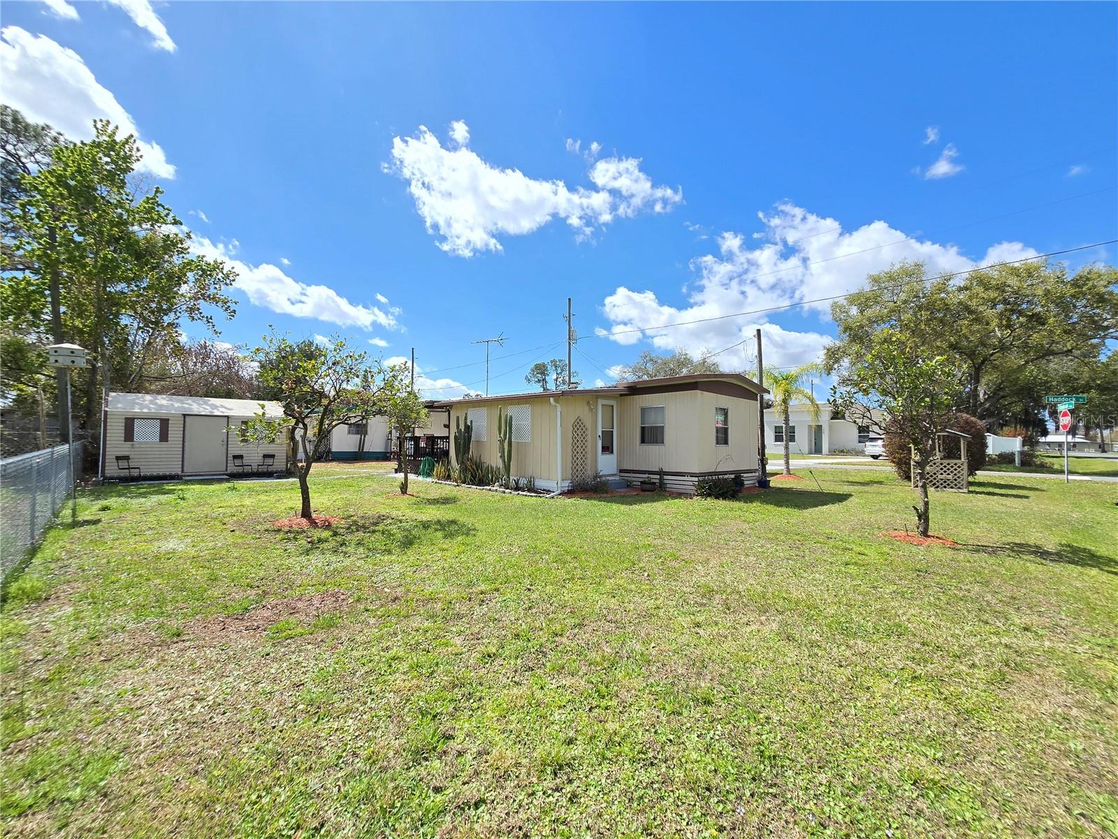 Image 11 of 46 For 1621 Haddock Street