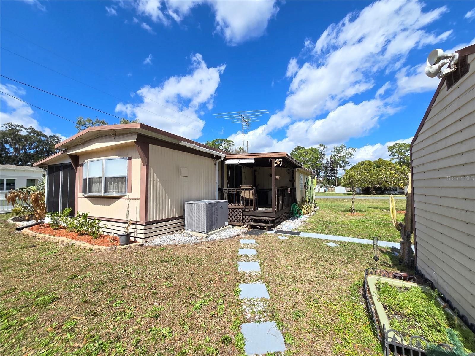 Image 17 of 46 For 1621 Haddock Street