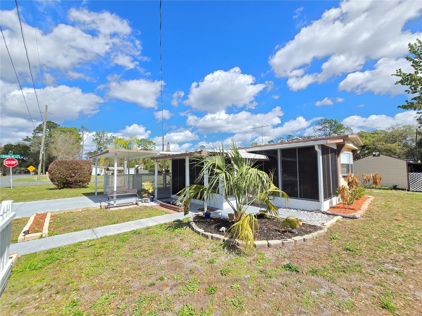 Image 18 of 46 For 1621 Haddock Street