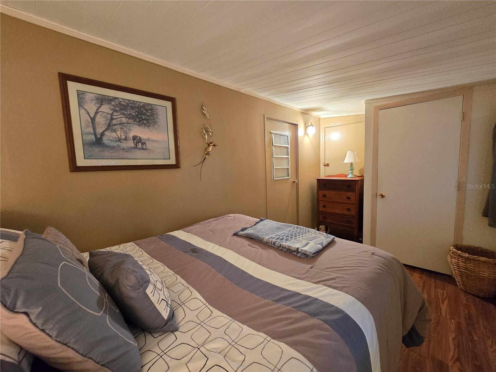 Image 38 of 46 For 1621 Haddock Street