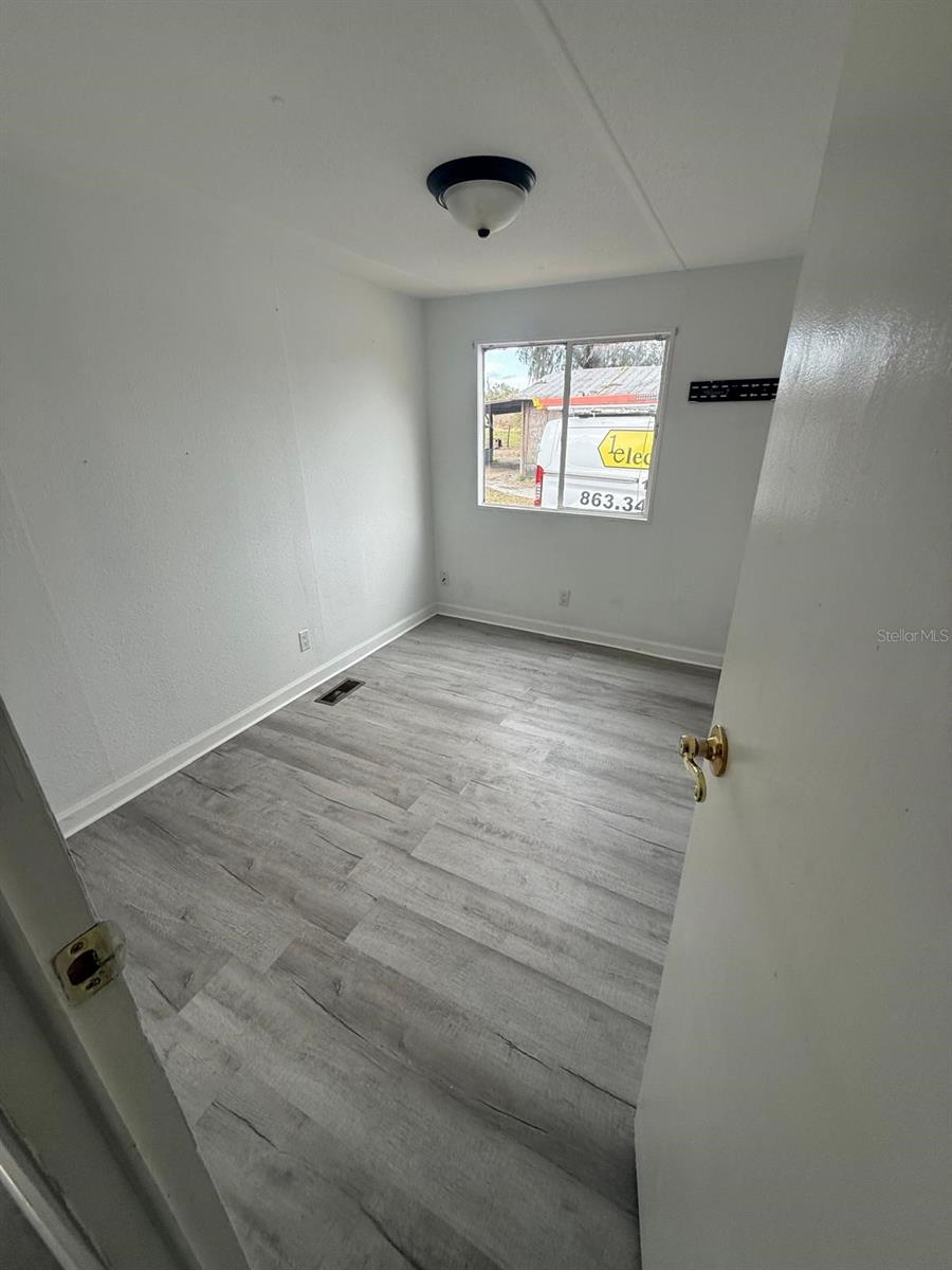 Image 10 of 17 For 2302 Lowery Street