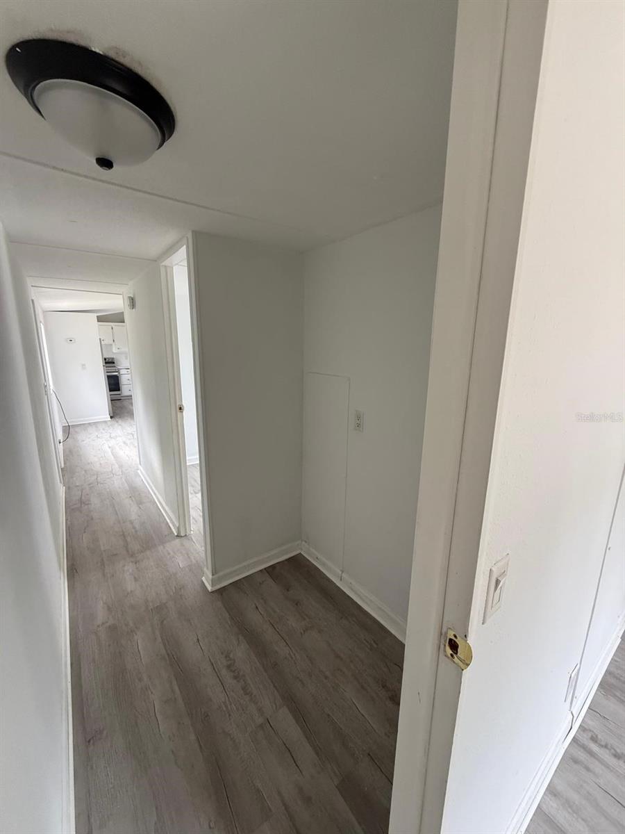 Image 9 of 17 For 2302 Lowery Street