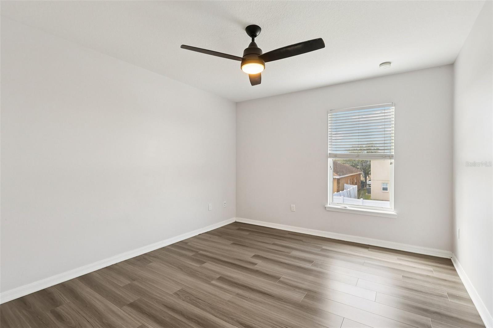 Image 31 of 71 For 2104 Congress Lane