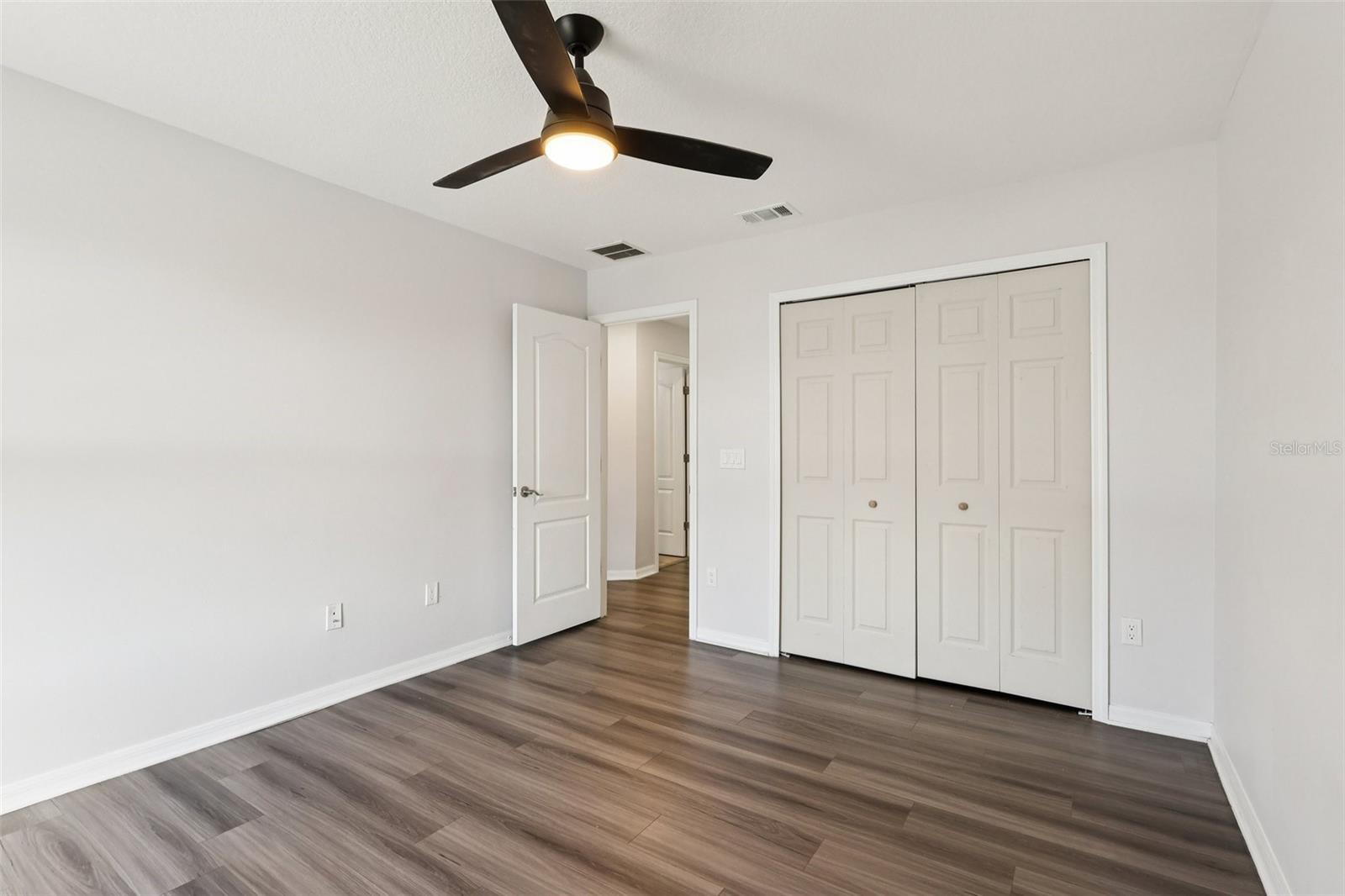 Image 32 of 71 For 2104 Congress Lane