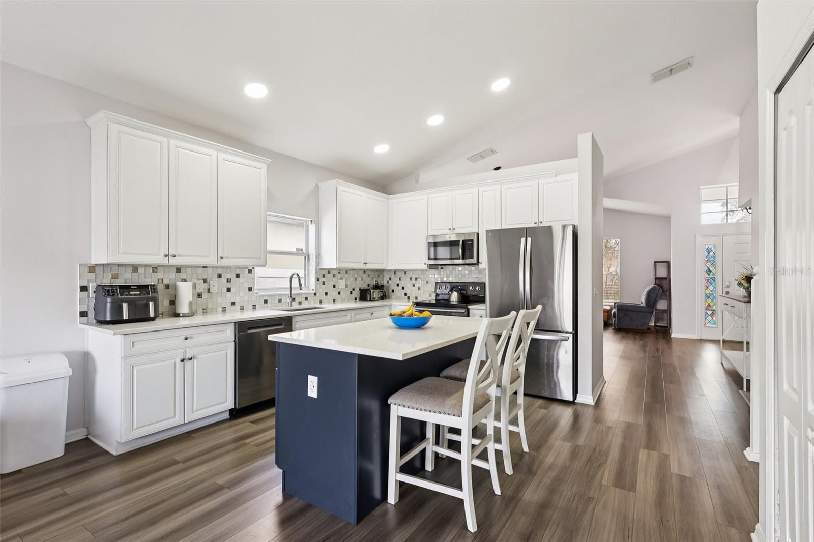 Image 7 of 71 For 2104 Congress Lane