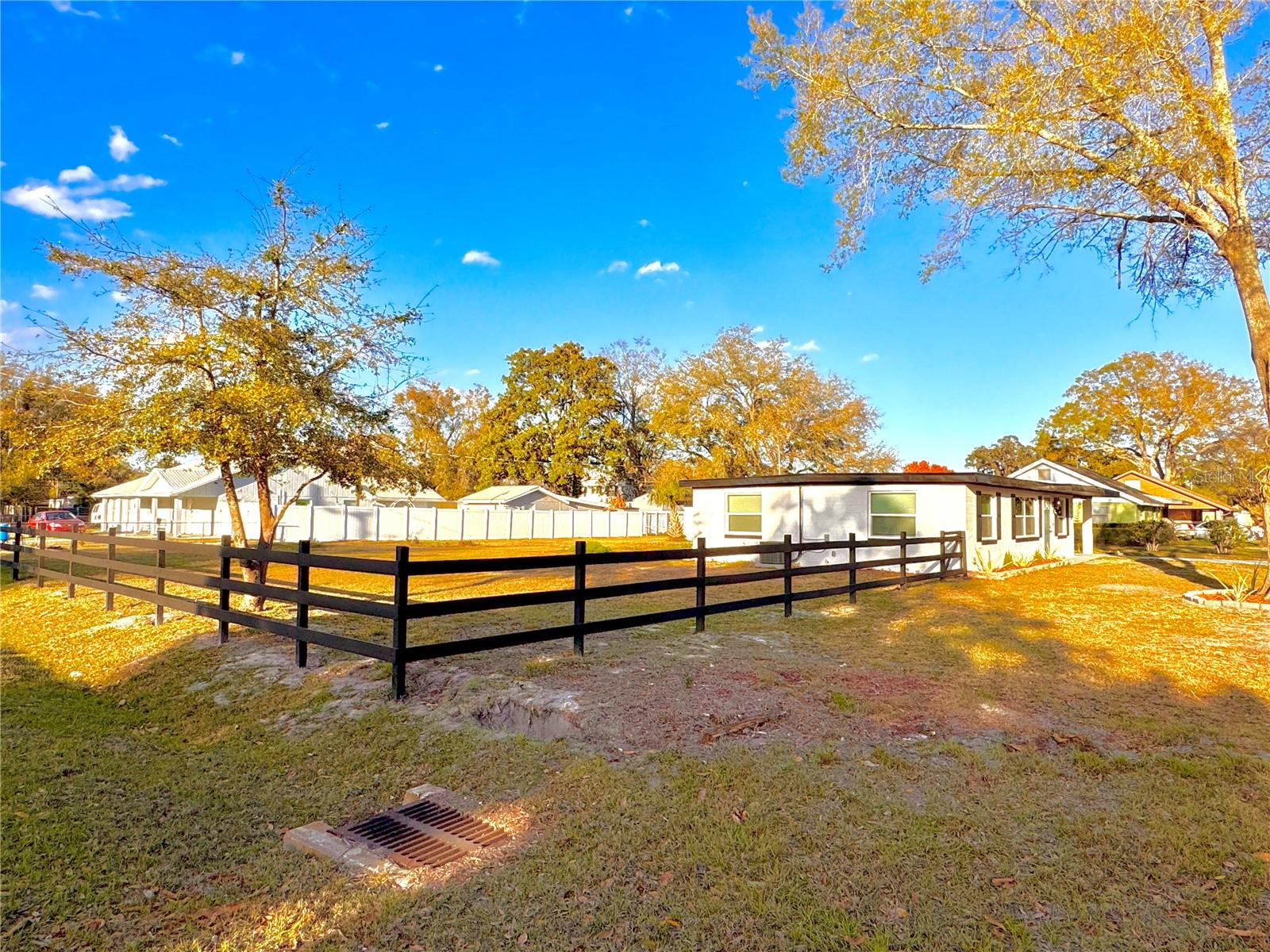 Image 2 of 12 For 1135 Cherokee Drive