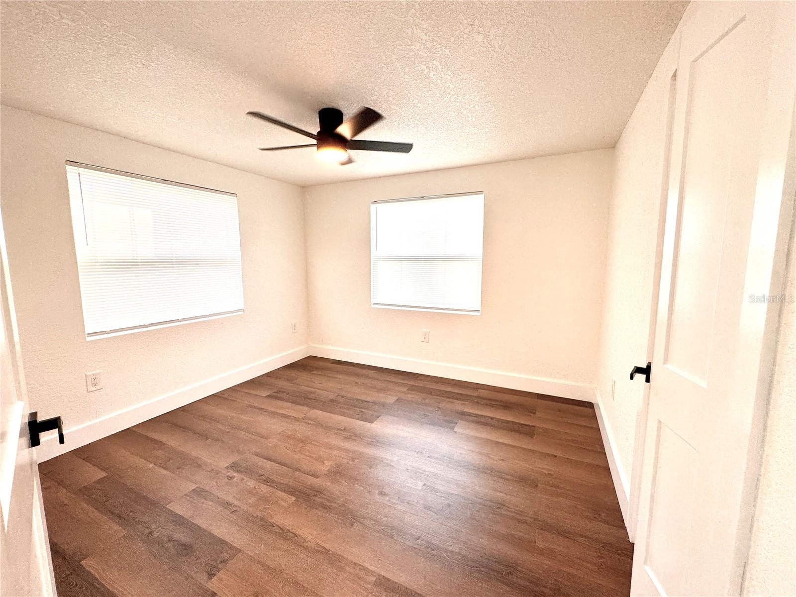 Image 6 of 12 For 1135 Cherokee Drive