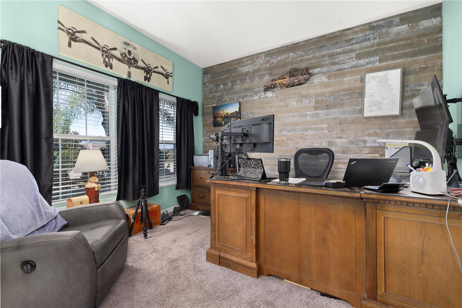 Image 14 of 39 For 395 Blue Cypress Drive