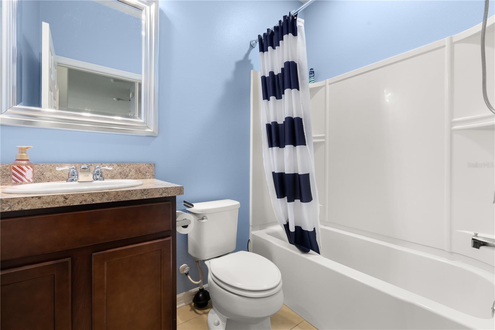 Image 17 of 39 For 395 Blue Cypress Drive