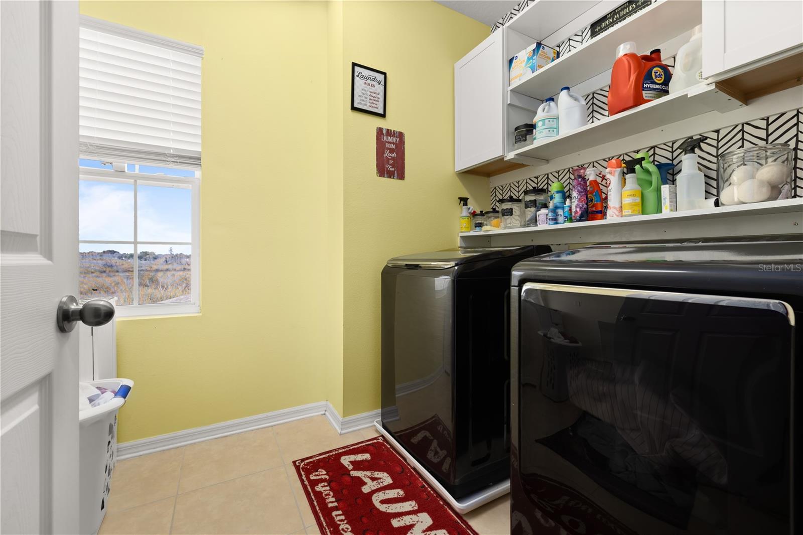 Image 27 of 39 For 395 Blue Cypress Drive