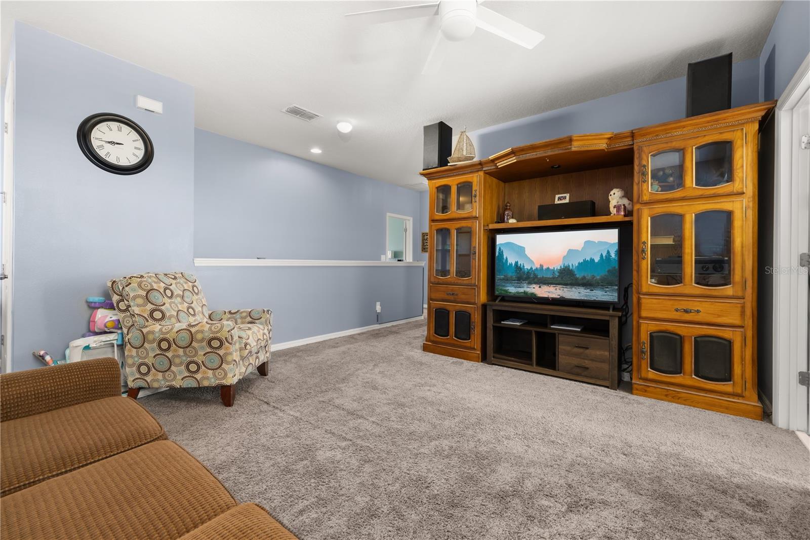 Image 31 of 39 For 395 Blue Cypress Drive