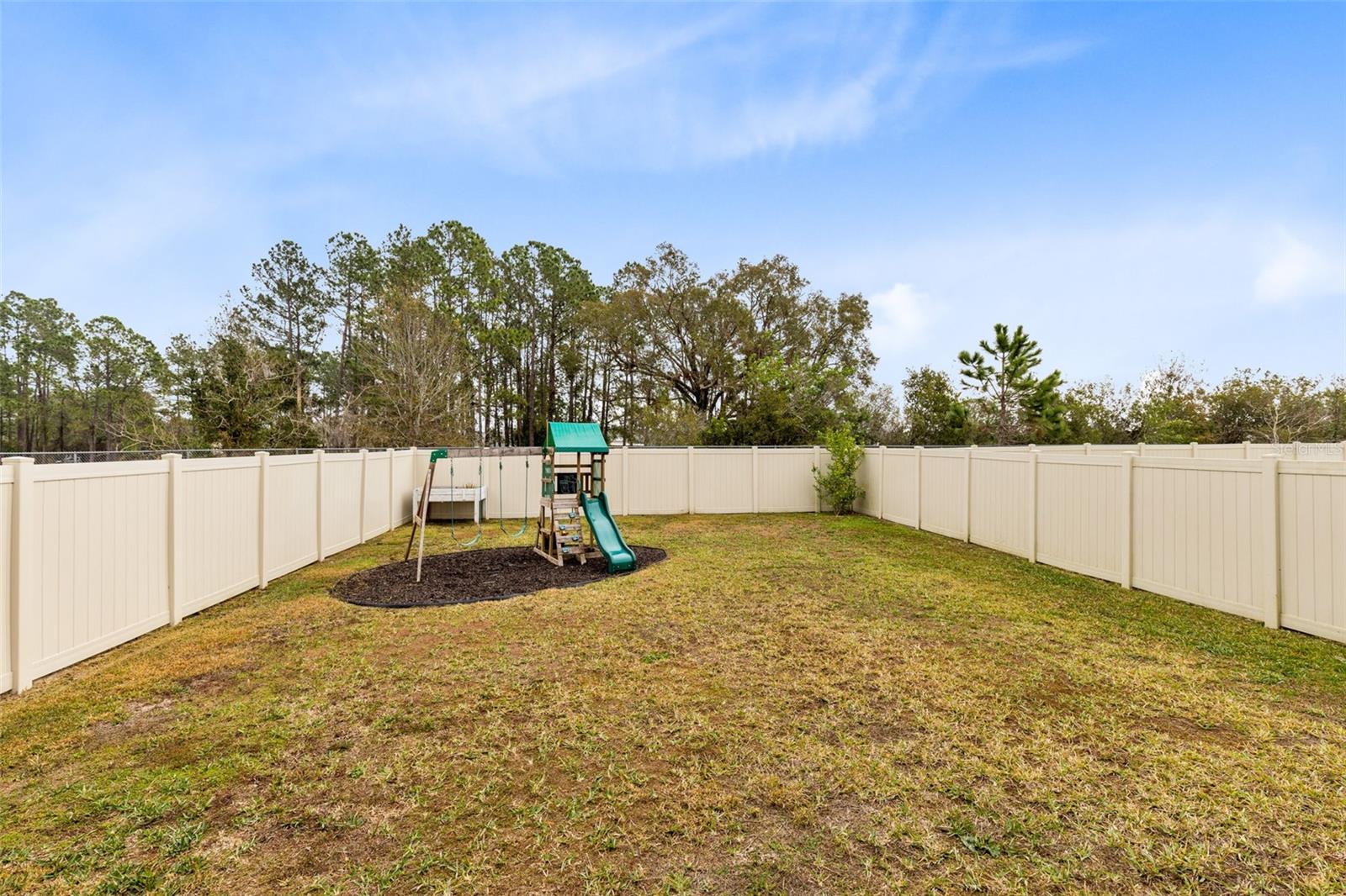 Image 22 of 30 For 1791 Yellow Trail