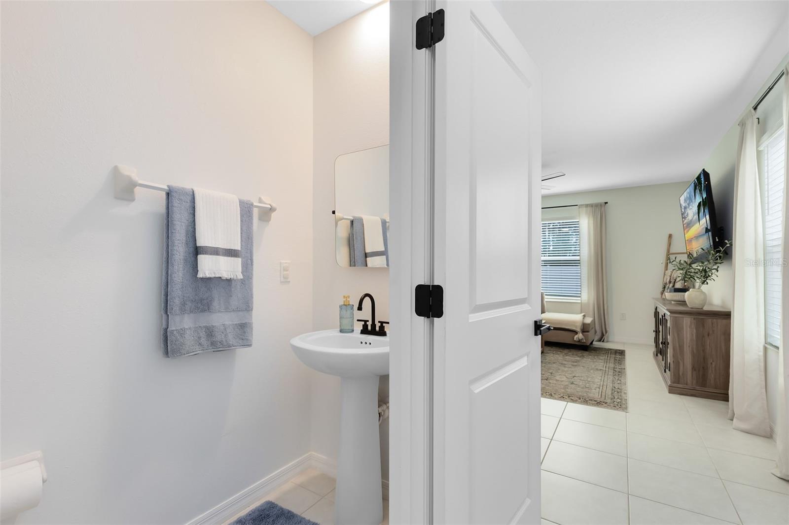 Image 3 of 30 For 1791 Yellow Trail